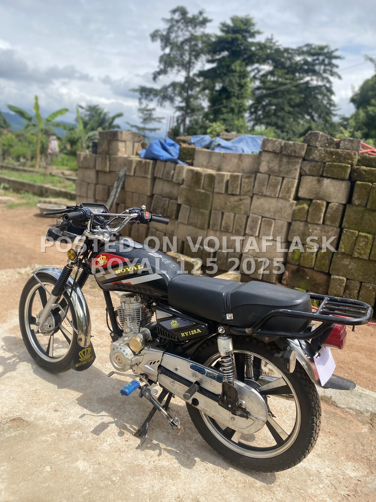 Royal 125 2025